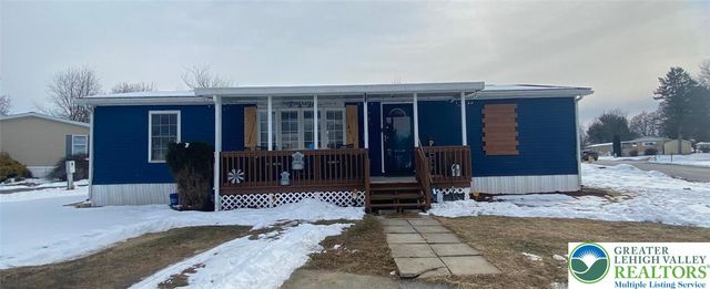 8755 Breinig Run Circle, Upper Macungie Twp, PA 18031