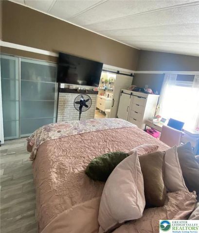 8755 Breinig Run Circle, Upper Macungie Twp, PA 18031