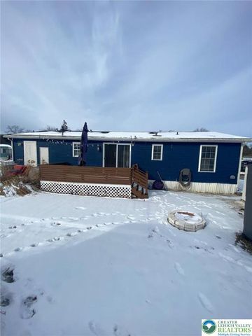 8755 Breinig Run Circle, Upper Macungie Twp, PA 18031