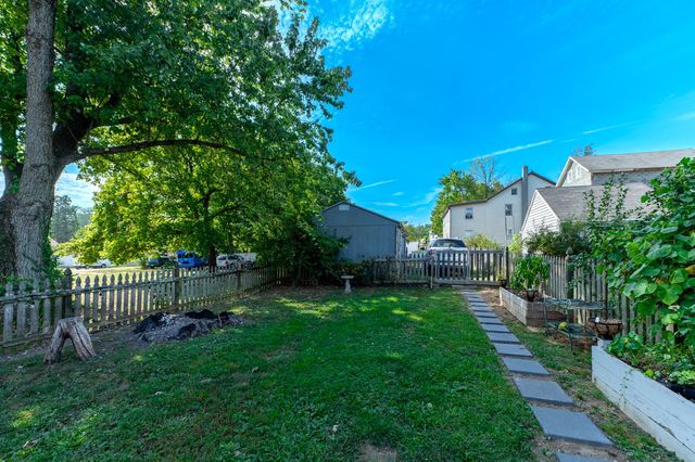 20 ESHBACH LN, Bechtelsville, PA 19505