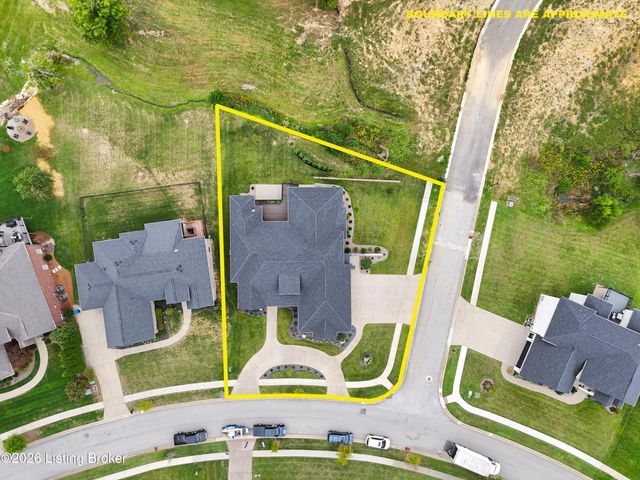 13100 Dove Point Pl, Louisville, KY 40299