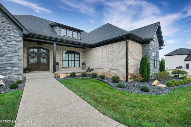 13100 Dove Point Pl, Louisville, KY 40299