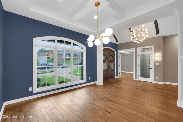 13100 Dove Point Pl, Louisville, KY 40299