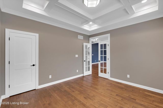 13100 Dove Point Pl, Louisville, KY 40299
