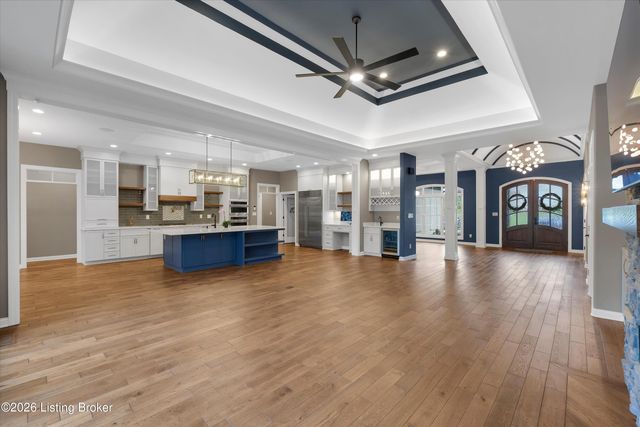 13100 Dove Point Pl, Louisville, KY 40299