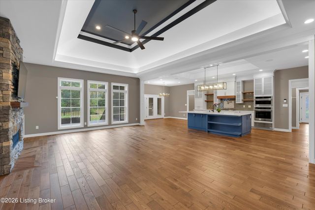13100 Dove Point Pl, Louisville, KY 40299