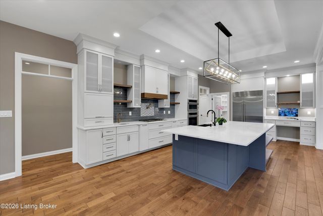 13100 Dove Point Pl, Louisville, KY 40299