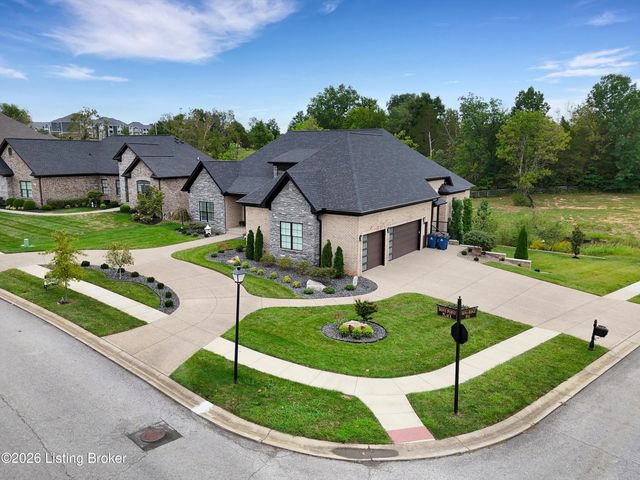 13100 Dove Point Pl, Louisville, KY 40299