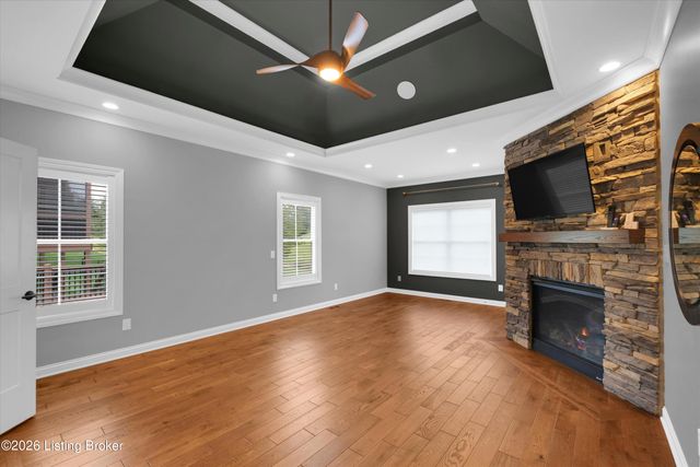 13100 Dove Point Pl, Louisville, KY 40299