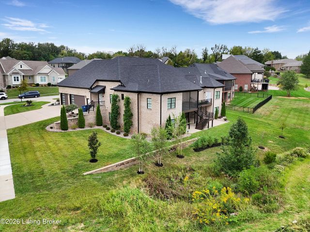 13100 Dove Point Pl, Louisville, KY 40299