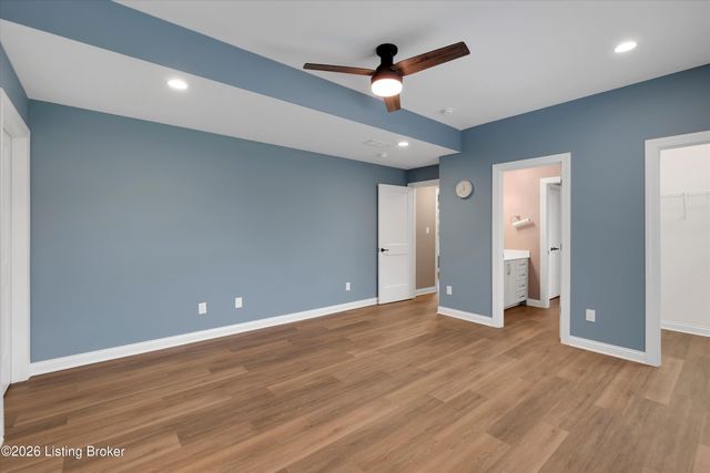 13100 Dove Point Pl, Louisville, KY 40299