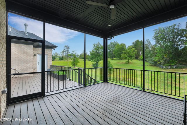 13100 Dove Point Pl, Louisville, KY 40299