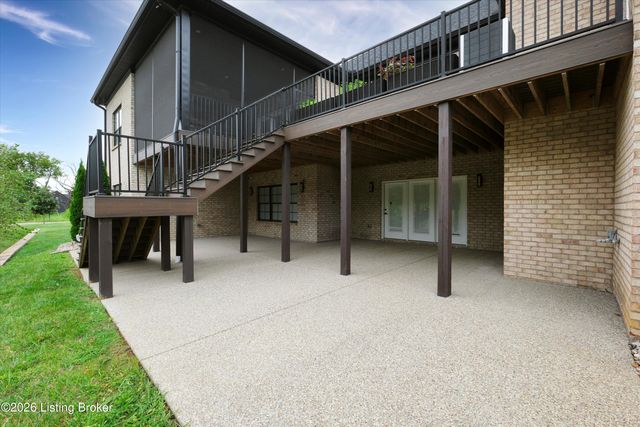 13100 Dove Point Pl, Louisville, KY 40299