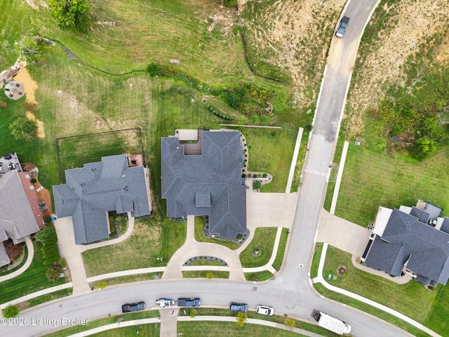 13100 Dove Point Pl, Louisville, KY 40299