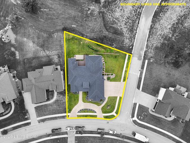 13100 Dove Point Pl, Louisville, KY 40299