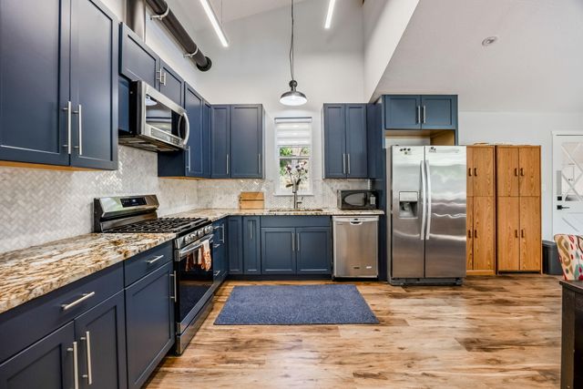 4235 Highland Avenue, Grants Pass, OR 97526