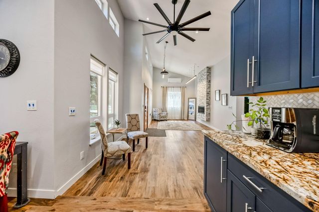 4235 Highland Avenue, Grants Pass, OR 97526