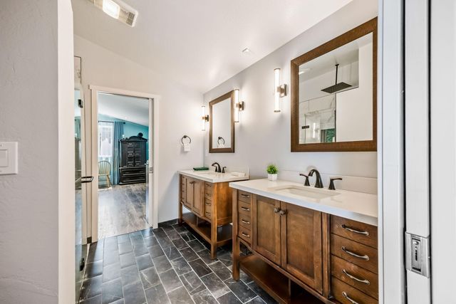 4235 Highland Avenue, Grants Pass, OR 97526