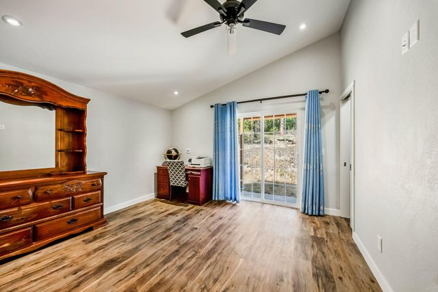 4235 Highland Avenue, Grants Pass, OR 97526