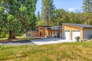 4235 Highland Avenue, Grants Pass, OR 97526