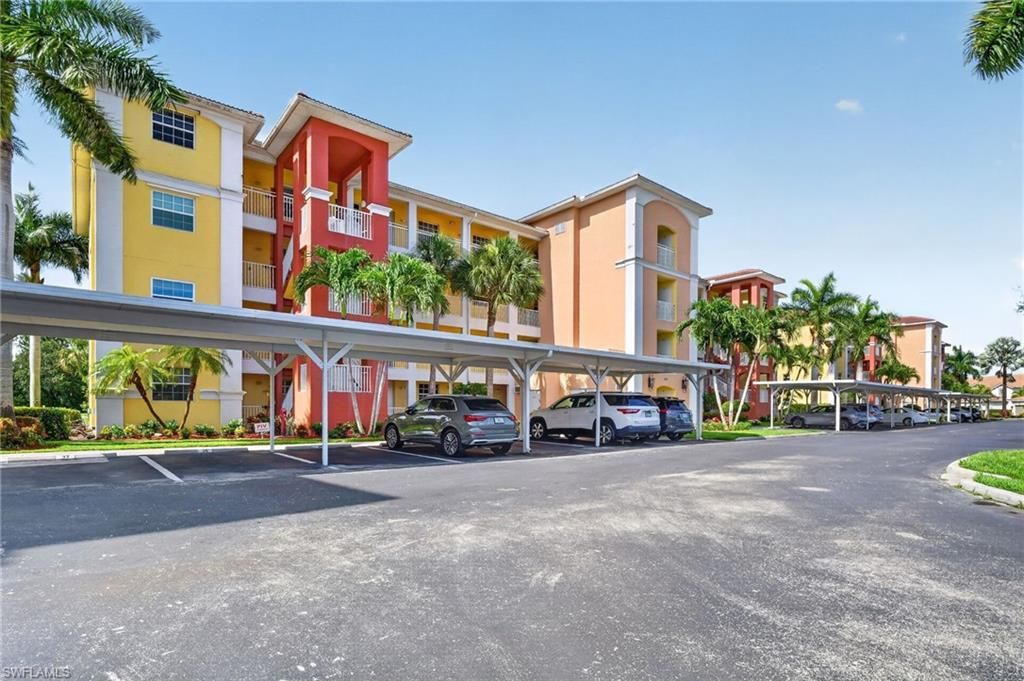 6820 Sterling Greens PL 402, NAPLES, FL 34104 — exterior