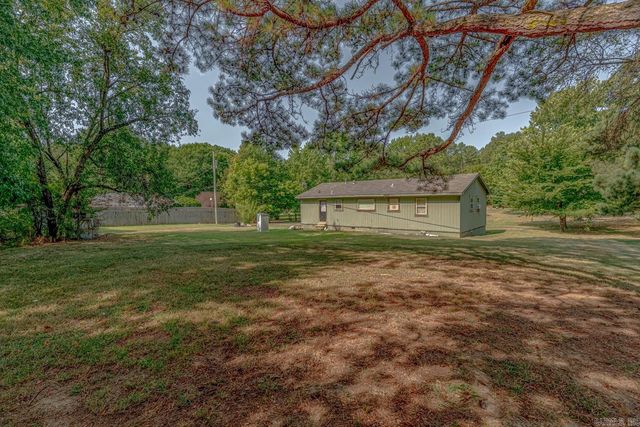 1812 Duncan Rd, Jonesboro, AR 72401