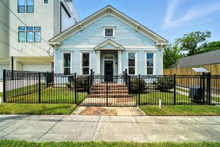 1616 Alamo Street, Houston, TX 77007
