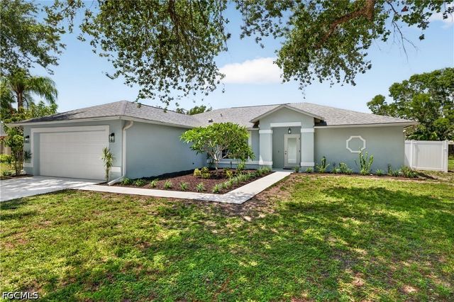 15579 Spring Line LN, Fort Myers, FL 33905