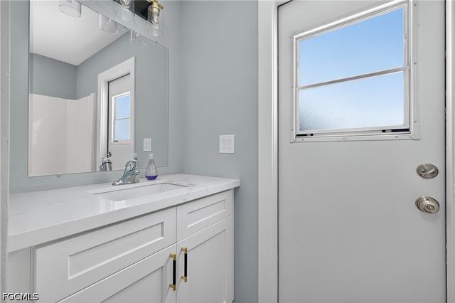 15579 Spring Line LN, Fort Myers, FL 33905