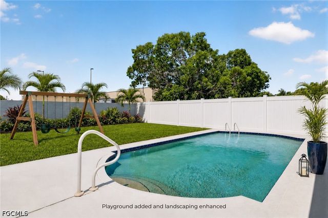 15579 Spring Line LN, Fort Myers, FL 33905