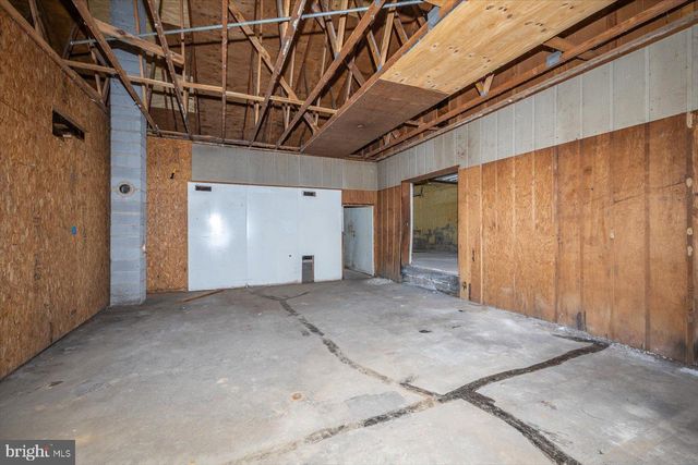 4952 IRISH RD, Schuyler, VA 22969