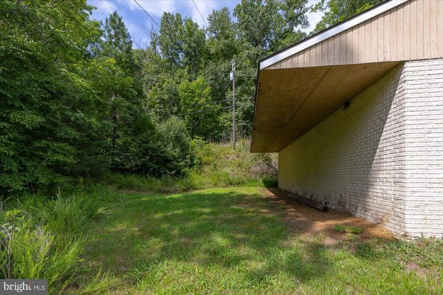 4952 IRISH RD, Schuyler, VA 22969