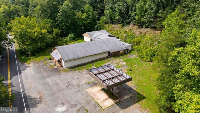 4952 IRISH RD, Schuyler, VA 22969