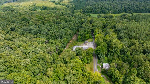 4952 IRISH RD, Schuyler, VA 22969