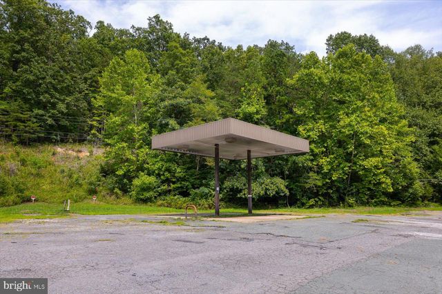4952 IRISH RD, Schuyler, VA 22969
