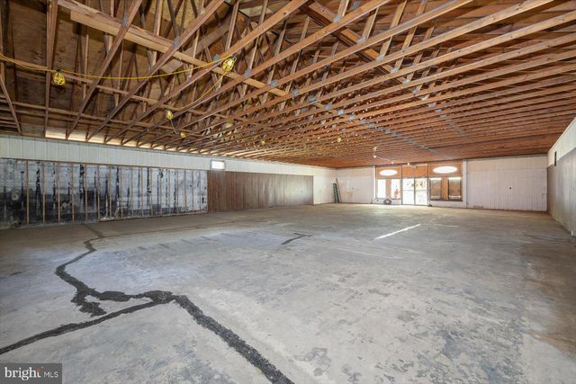 4952 IRISH RD, Schuyler, VA 22969