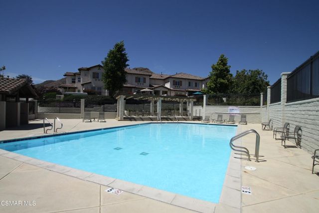 236 Via Antonio, Newbury Park, CA 91320