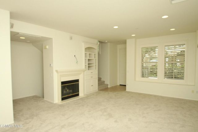 236 Via Antonio, Newbury Park, CA 91320