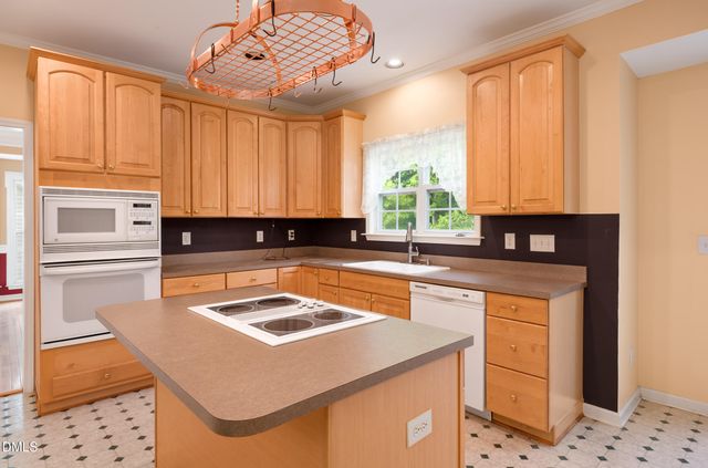 533 Carriage Woods Circle, Cary, NC 27513