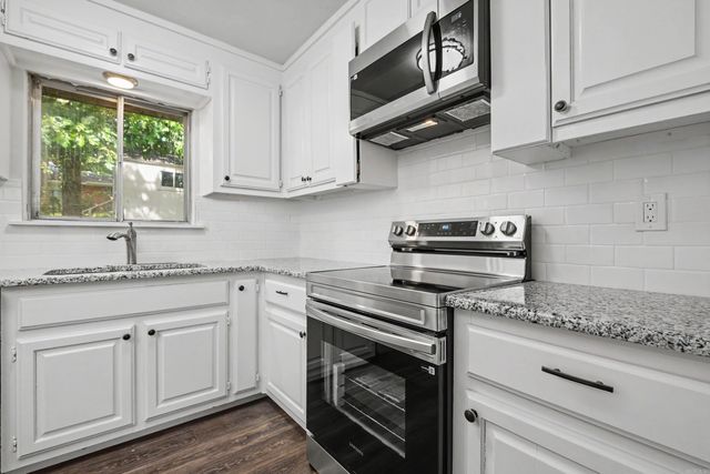 5215 Pike Avenue, North Little Rock, AR 72118