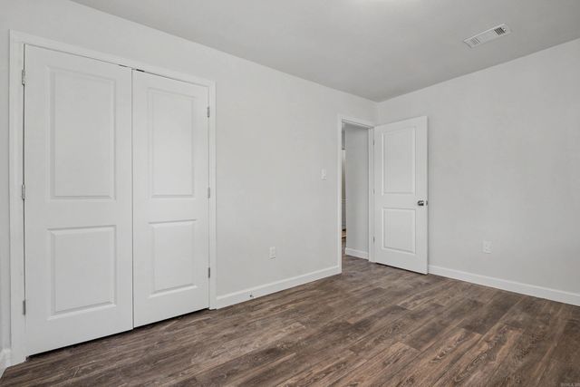 5215 Pike Avenue, North Little Rock, AR 72118