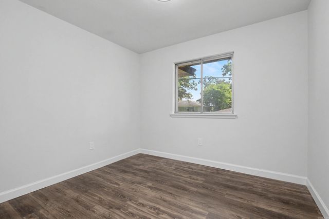 5215 Pike Avenue, North Little Rock, AR 72118