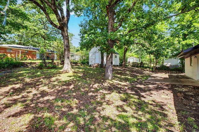 5215 Pike Avenue, North Little Rock, AR 72118