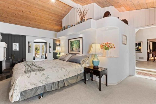 1556 Via Rancho Parkway, Escondido, CA 92029