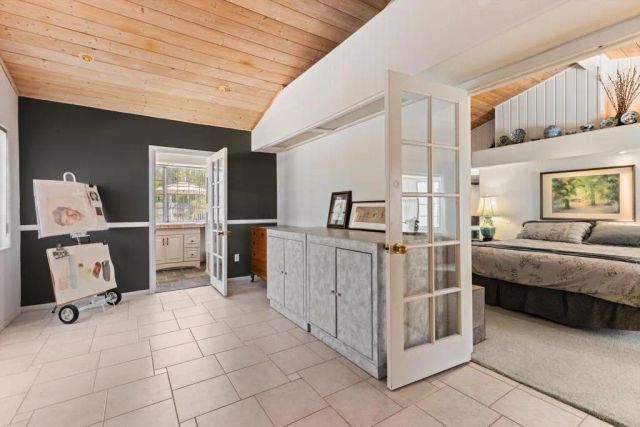 1556 Via Rancho Parkway, Escondido, CA 92029