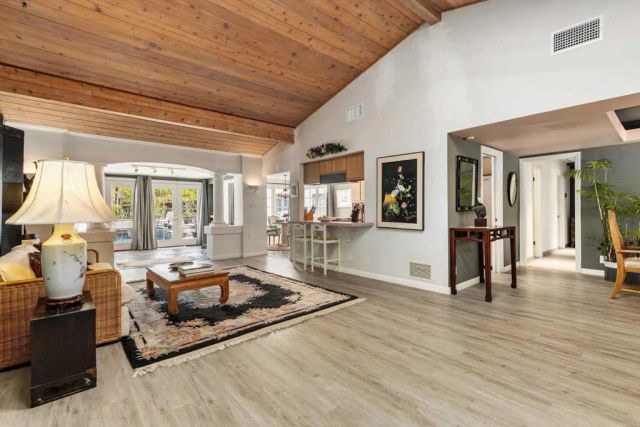 1556 Via Rancho Parkway, Escondido, CA 92029