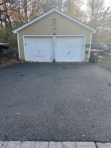 465 Pratt St Extension, Meriden, CT 06450