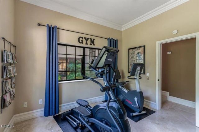 317 El Tuaca Court, Camarillo, CA 93010
