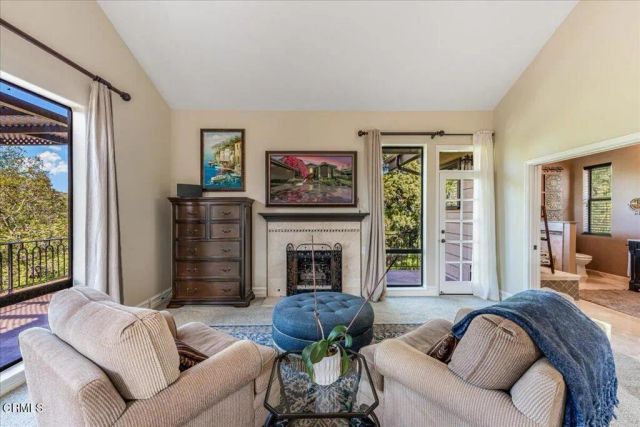 317 El Tuaca Court, Camarillo, CA 93010