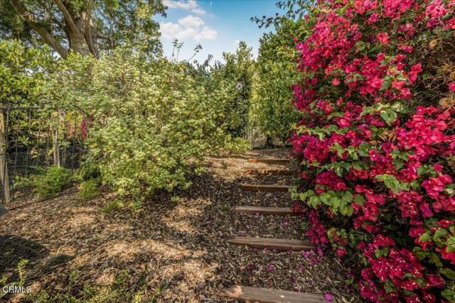317 El Tuaca Court, Camarillo, CA 93010
